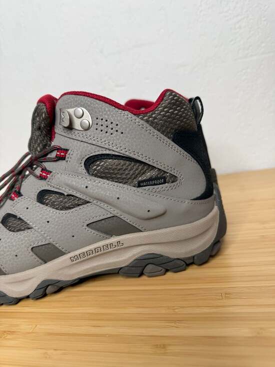 Merrell Moab 3 Mid Waterproof Boy\'s Hiking Boots Boulder/Red Size 7